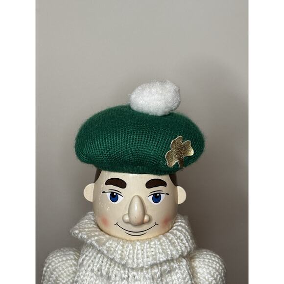 Nutcracker Village Irishman Christmas Nutcracker Shepherd Beer St. Patrick's Day - Picture 11 of 13